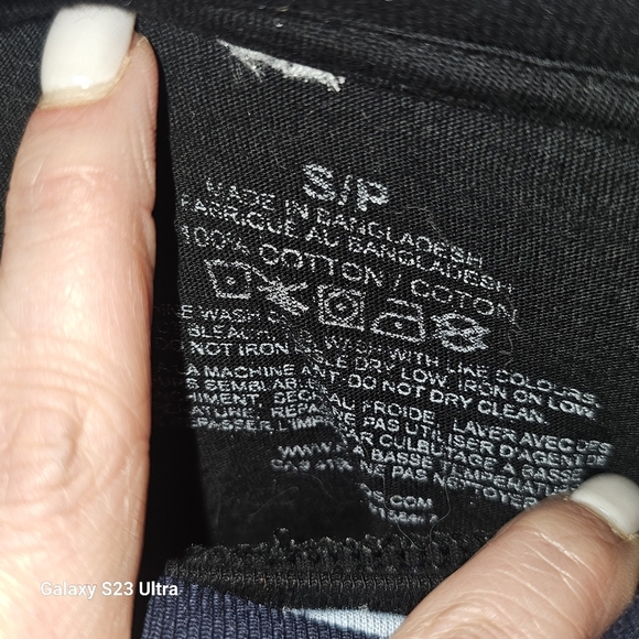 Van Gogh Starry Night T-shirt - Picture 5 of 5